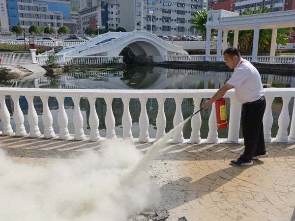 筑牢安全防线，护航青春成长——天行创世纪学校安全教育月纪实